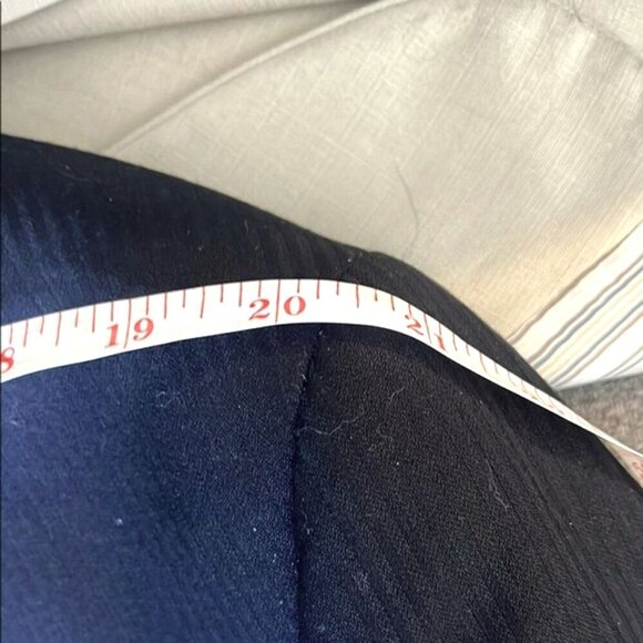 Black Tailored Suit Jacket With Notched Lapels - Picture 5 of 7